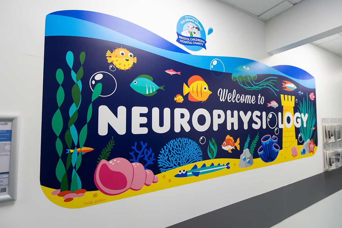 Bright welcome sign at the entrance of the Neurophysiology department